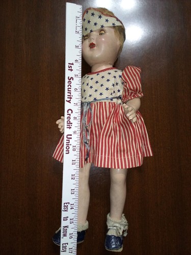 Vintage 17 Zoll Gips Baby Puppe patriotisches Kleid öffnen schließen Schlafaugen - Bild 9 von 9