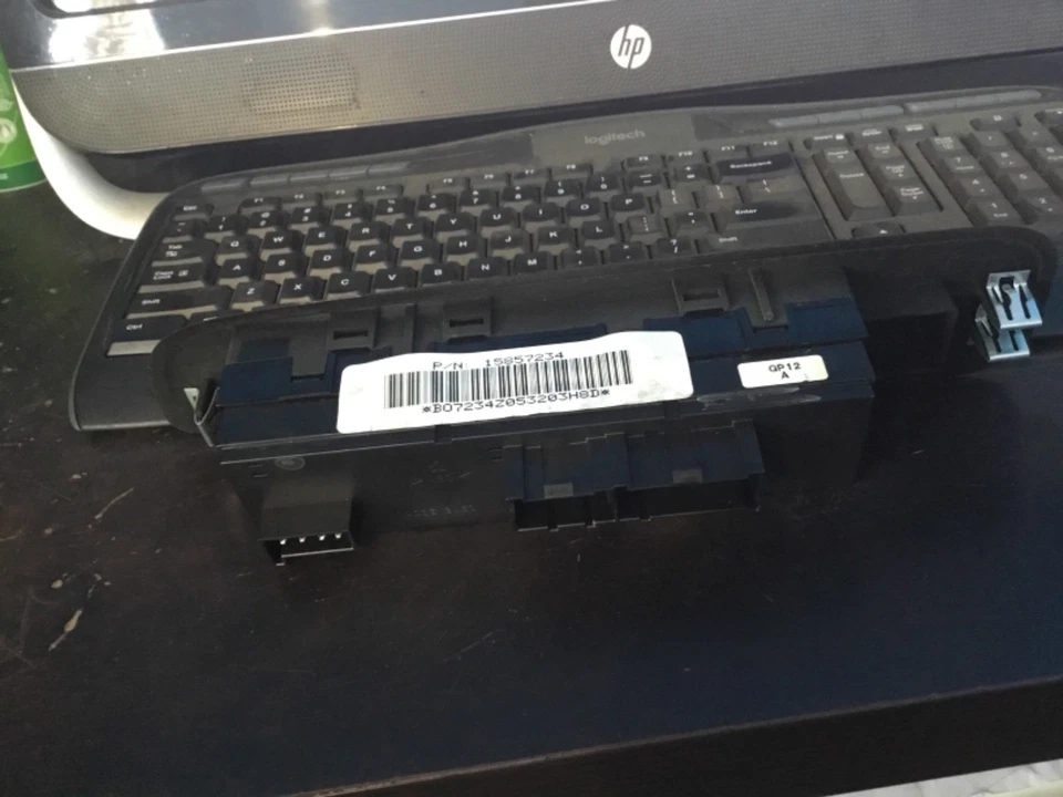 06 - 09 GMC ENVOY SLT PASAJERO DELANTERO LADO DERECHO INTERRUPTOR VENTANA ELÉCTRICA Foto 3 de 4