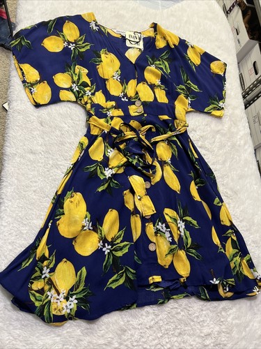 Davi & Dani Sz M Lemon Print Fit And Flare Dress Tie Waist Button Up V Neck Soft - Picture 5 of 13