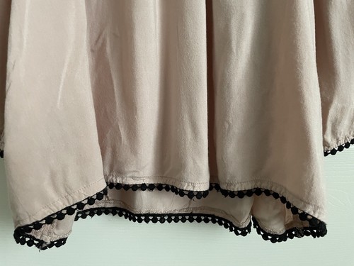 Decree women's size M soft pink/black trim bell sleeve blouse top - Picture 7 of 14