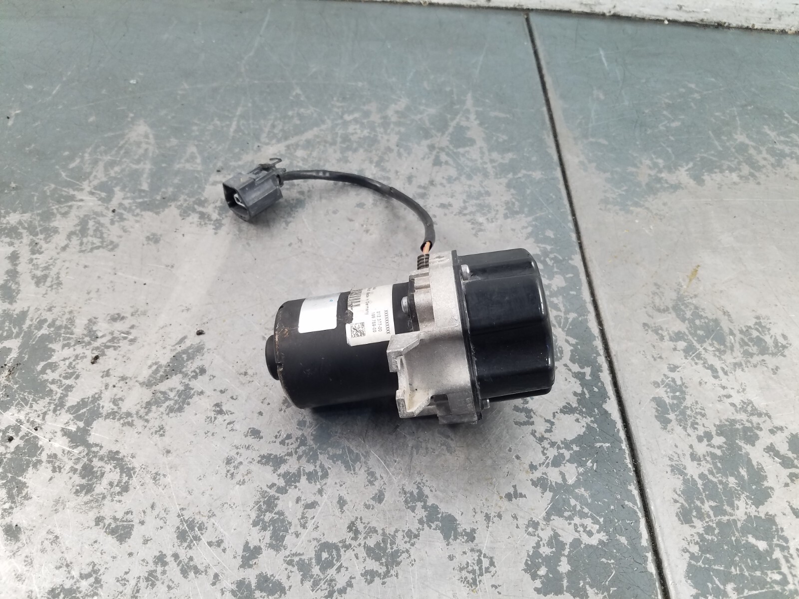2021 McLaren 765LT Vacuum Pump - *  #5537 C7