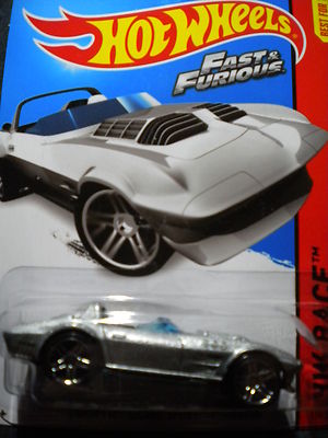 ミニカー Hot Wheels CORVETTE GRAND SPORT ROADSTER Amazon.com: Hot Wheels Corvette Grand Sport Roadster : Toys