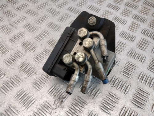 KTM 125 DUKE 15 ABS Pumpe 90142031000 Bj 2016