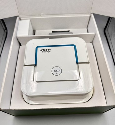 iRobot Braava jet 240 Robot Mop & Battery ~ Turns On
