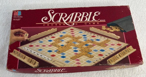 VTG 1989 Scrabble Milton Bradley Complete Game