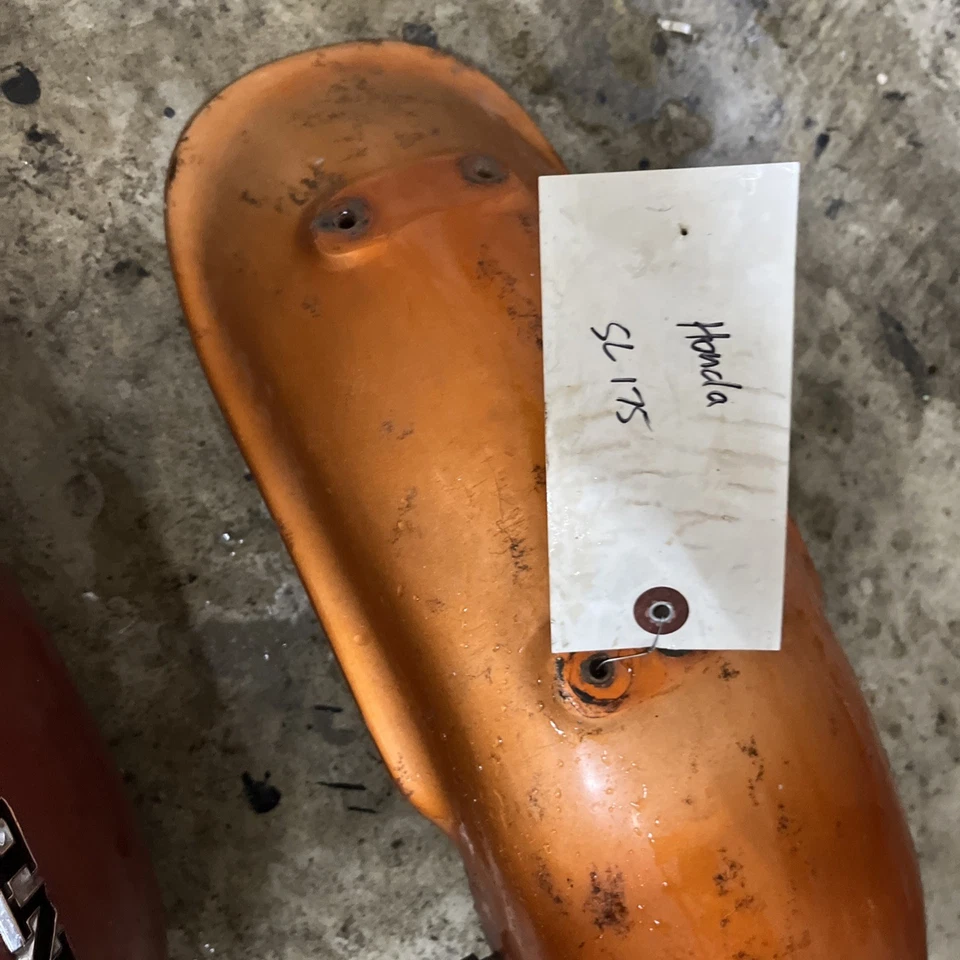 Depósito de gasolina y guardabarros trasero Honda Sl 175 Foto 4 de 4