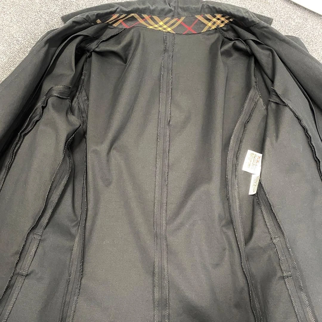 Chaqueta de trinchera BURBERRY BLUE LABEL negra puños a cuadros Nova elásticos JP 38 US S