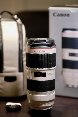 Canon SLR Lenses EF 70-200mm F/2.8L IS II USM Telephoto Zoom Canon SLR Lenses EF 70-200mm F/2.8L IS II USM Telephoto Zoom