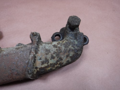 Jeep Wagoneer J10 J20 AMC V8 Exhaust Manifold Passenger Side Free Ship - Picture 2 of 11