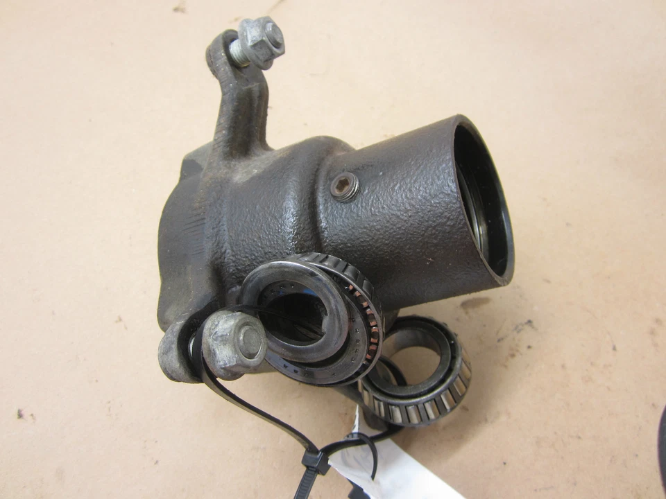 Cubo dianteiro direito Polaris Explorer 400 4x4 1994 fabricante de equipamento original - Imagem 3 de 4