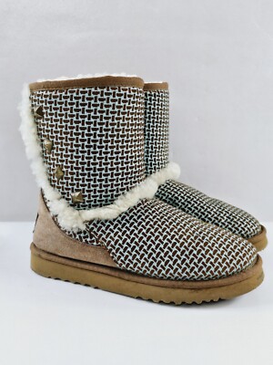 Lamo Women's Winter Boots Size 9 Sheepskin Lined Studded Teal & Brown