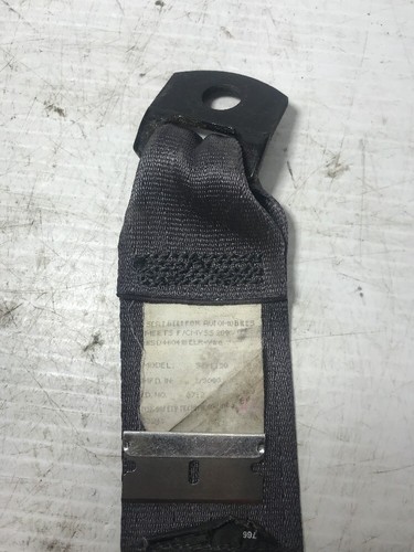 00-04 Mitsubishi Montero Sport 3.0L Right Rear Seatbelt Retractor OEM (M19). - Picture 2 of 12