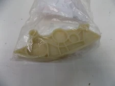 GENUINE Range Rover Evoque 2.0 Diesel Timing Chain Guide LR139793