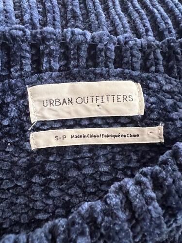 Urban Outfitters Sweater Small Navy Blue Chenille Cropped Chunky Y2K Pullover - Picture 10 of 11