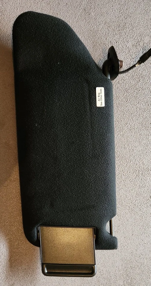 98-02 凯迪拉克 el dorado 司机和乘客遮阳板 黑色 — 第 4/4 张图片