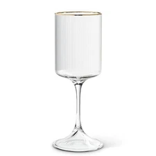 Tight Vertical Optic With Gold Goblet