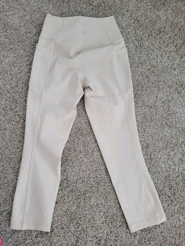 Athleta Salutation Slash Capri