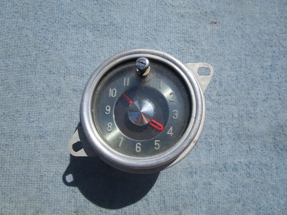 Reloj de tablero Buick Century 1955 Foto 2 de 3