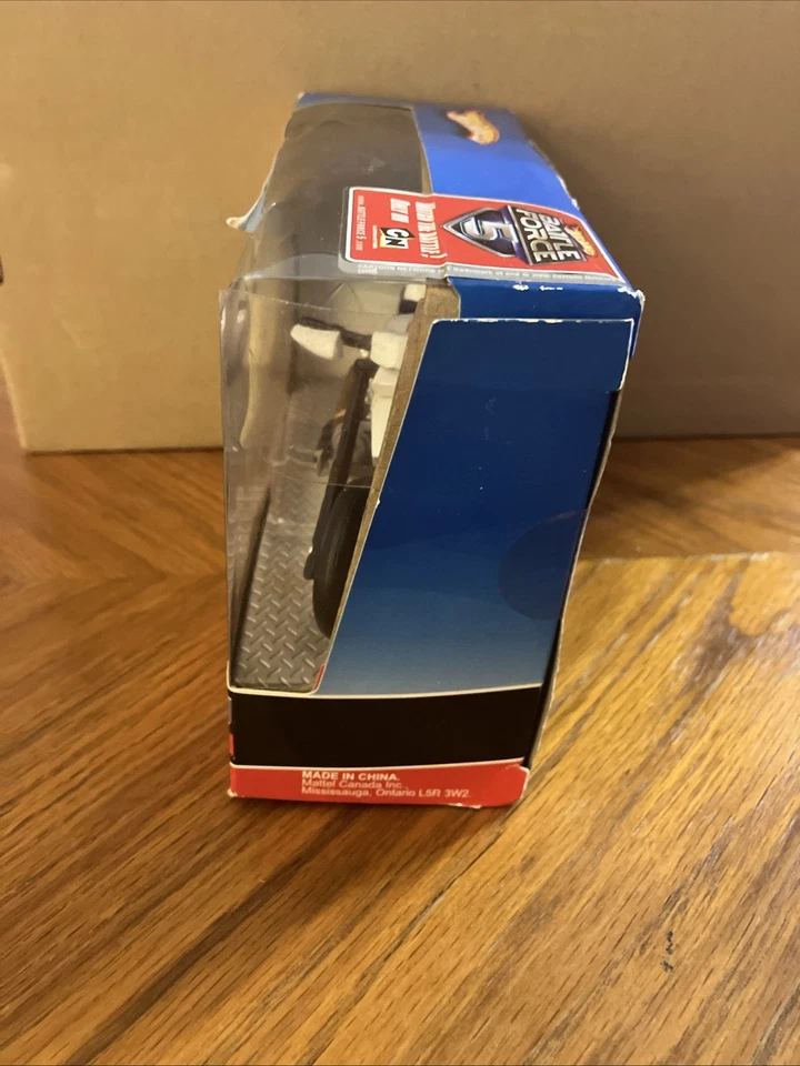 Hot Wheels STREET POWER 1/18 Diecast Motorcycle/Bike: FERENZO (#N4258; 2008). - Image 4 of 4