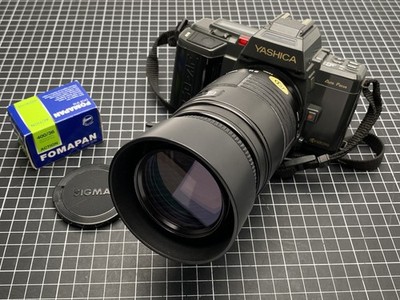  ️Yashica 230-AF + Sigma AF 75-200mm   STARTER SET, 35mm Analog Film SLR Kit