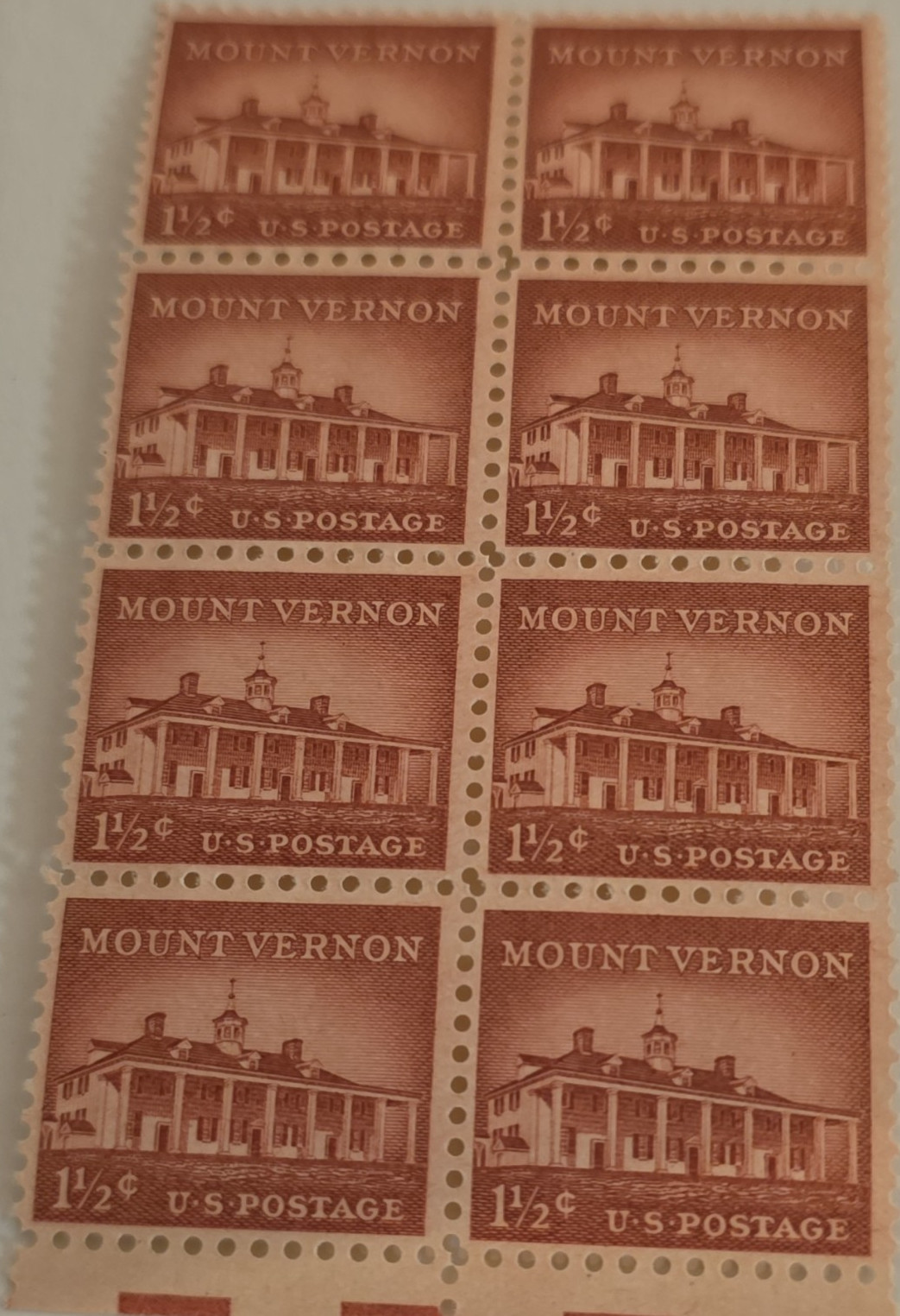 US Mount Vernon 1 1/2 Cent Brown Plate Block of 8 MNH Mint Never Hinged