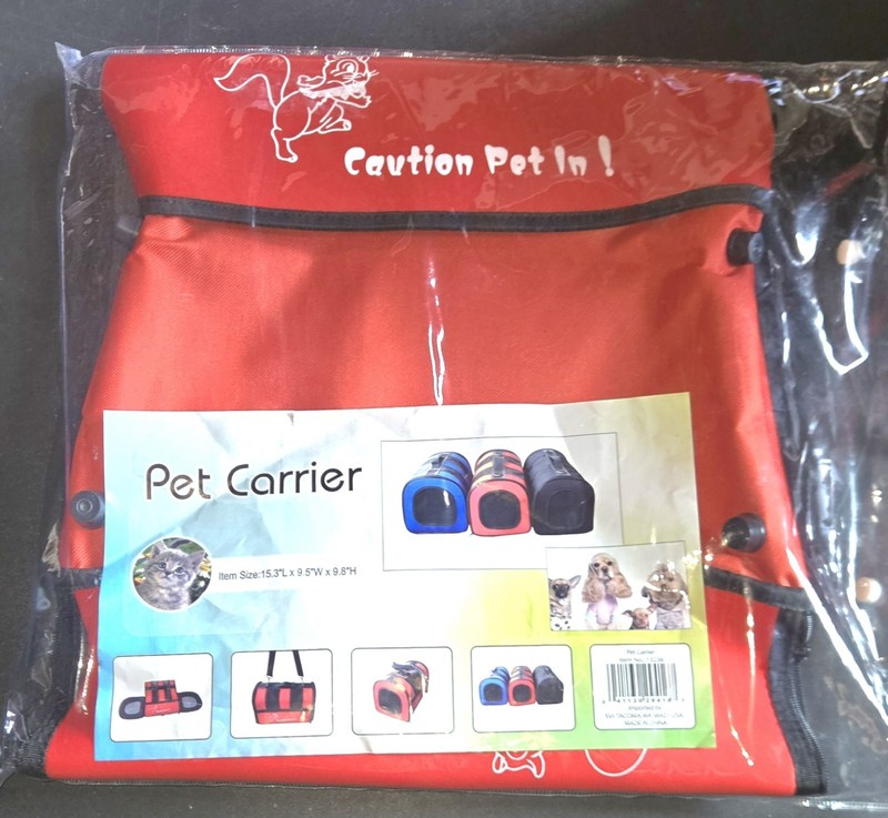 🌟 Portable Travel Pet Carrier for Small Cat or Dog Breathable Sturdy Red NIB