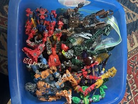 LEGO BIONICLE Lot w/ Manuals and some boxes