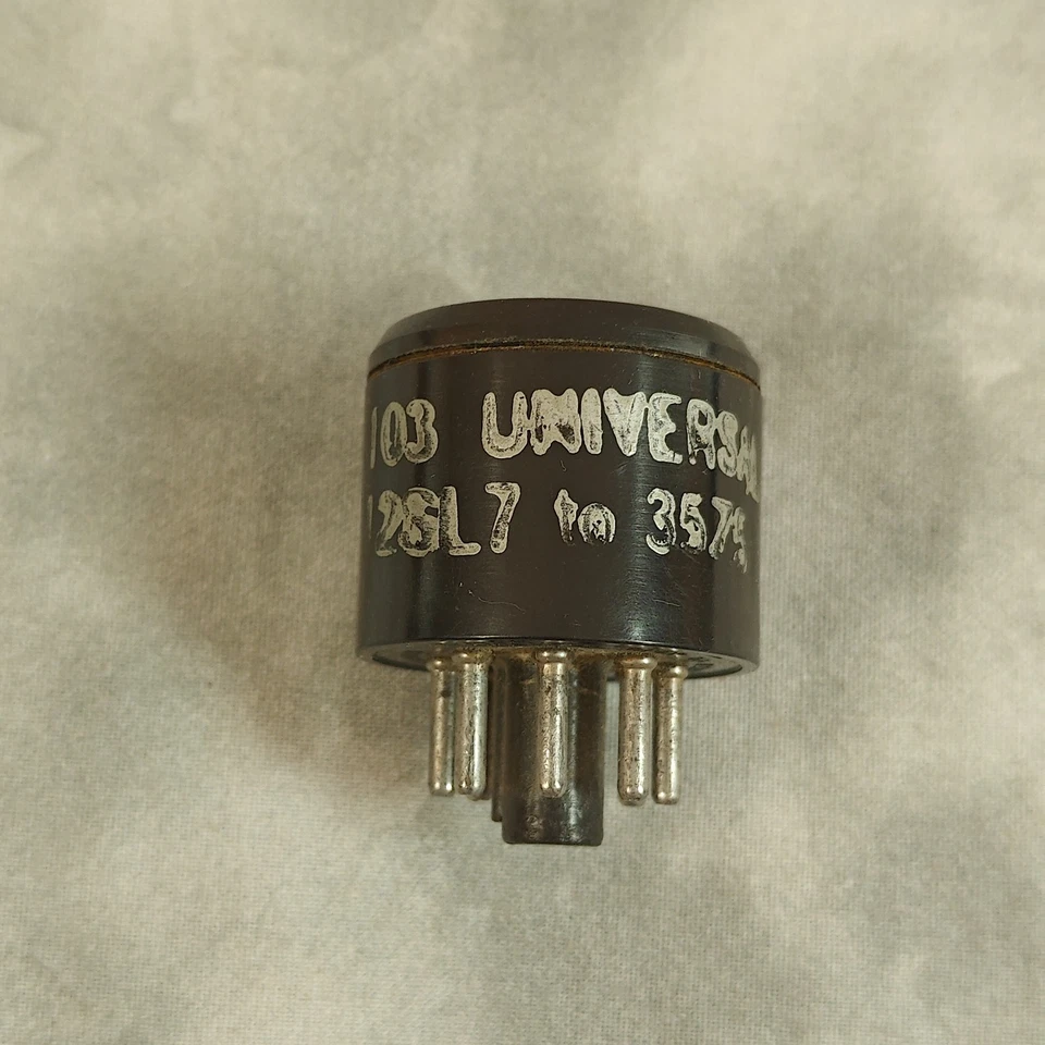 Enchufe adaptador tubo octal vintage universal n.º103 28L7 a 35Z5, convertidor de 8 pines Foto 4 de 4