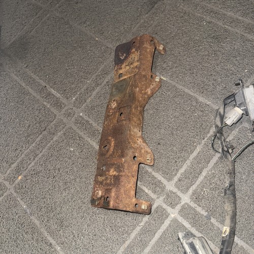 95-99 ECLIPSE 2g OEM License Plate Tag Bracket & Reverse Light Harness And Lamps - Picture 2 of 11