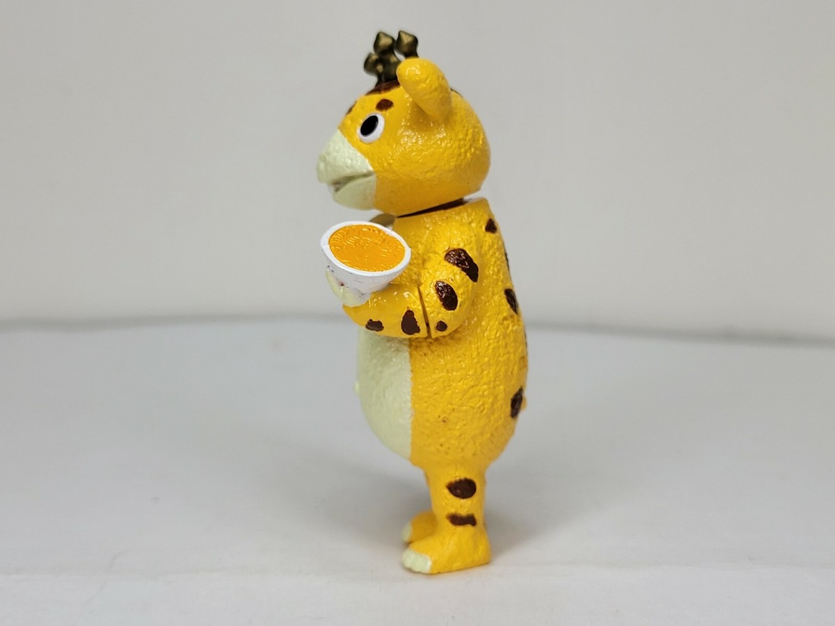 Booska Gashapon Kaiju Figure w/ Ramen Ultraman OVER 2