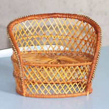 Jouet vintage fauteuil de poupée en rotin 20 cm