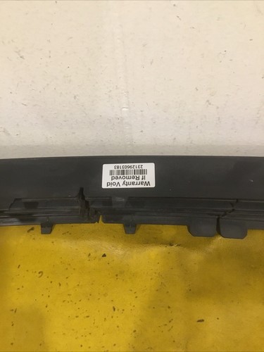 2014-2016 Bmw 5 Series Front Bumper Lower Grille P/n 7331724 OEM - Picture 6 of 8
