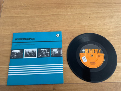 Northern Uproar-Livin it up.7''