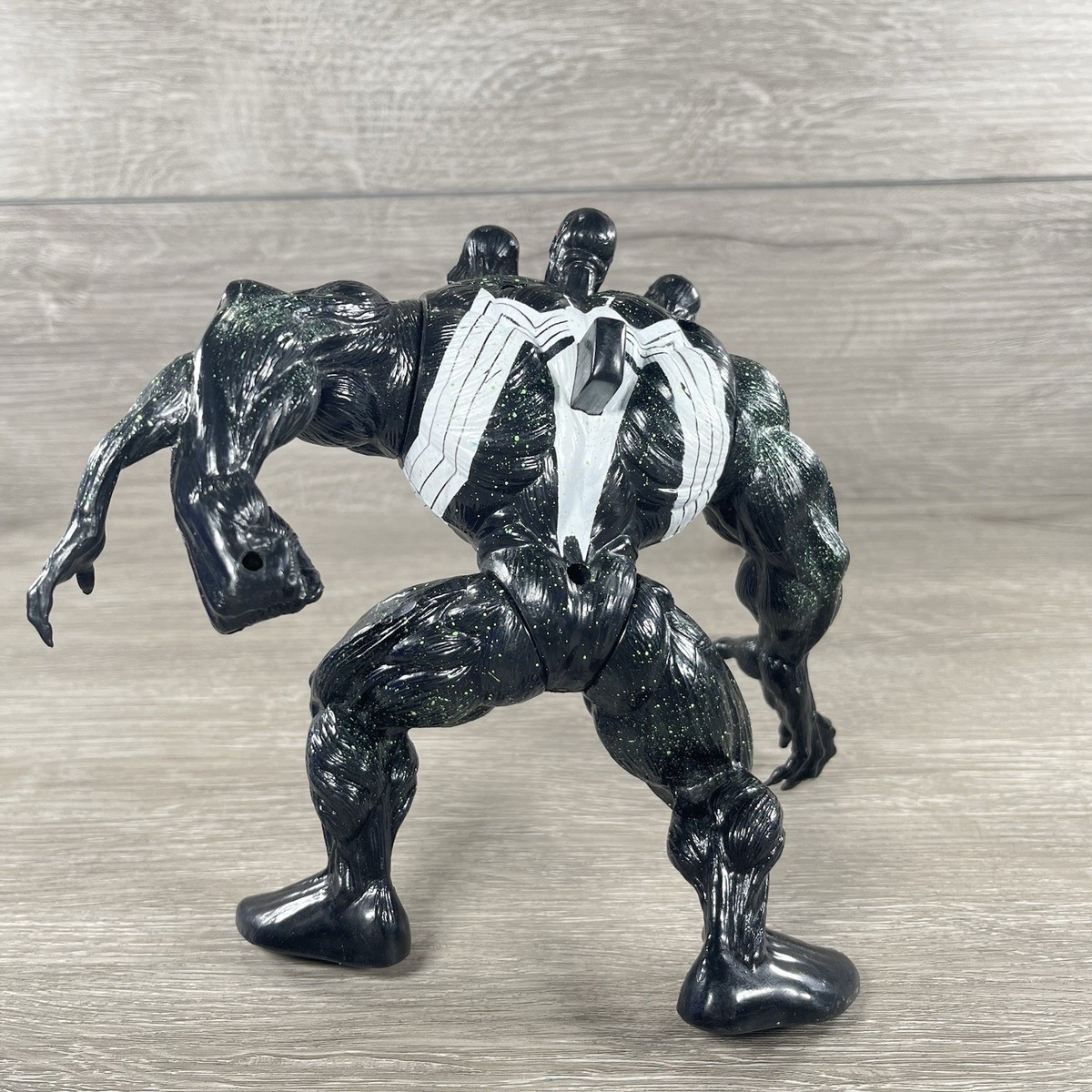 Vintage 1996 ToyBiz Marvel Venom Planet Of The Symbiotes The