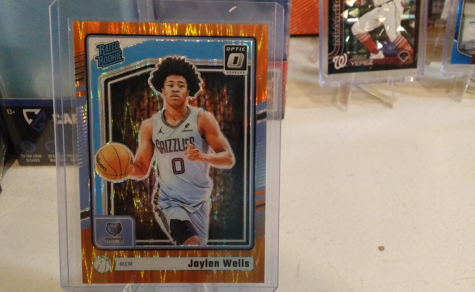 2024-25 Panini Donruss Optic - RR Jaylen Wells #252 Orange Shock Prizm /225 (RC