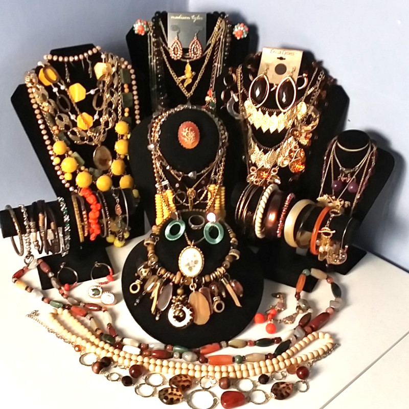 Huge Vintage To Now Jewelry Lot In Browns ,Yellows ,Greens, Oranges - Lot Of 71.