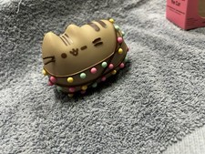 Pusheen Box Cat Exclusive Holiday Vinyl Figurine Lights 2017 p 