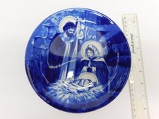 Vintage Avon "The Holy Family" Collectors Plate - 1991 - Christmas Nativity