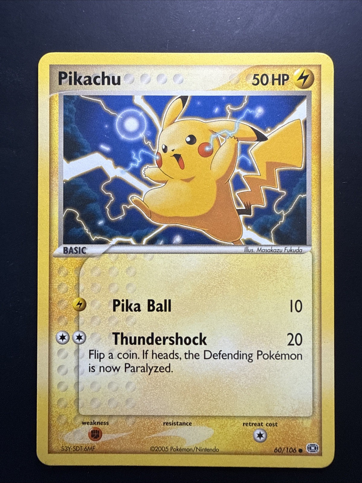 Near Mint 💎 Pikachu Emerald 60/106 Clean Card!