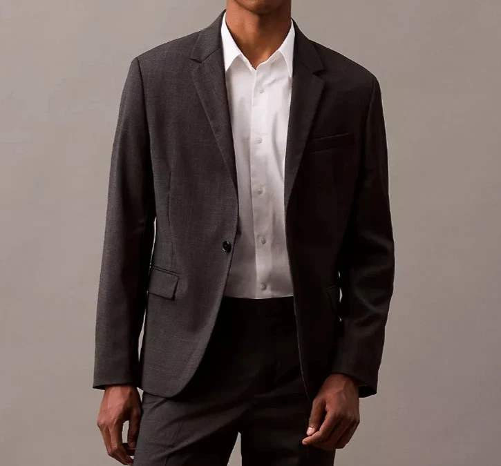 Chaqueta de hombre Calvin Klein ajustada mezcla de lana de un solo pecho, carbón, X-pequeña Foto 2 de 3