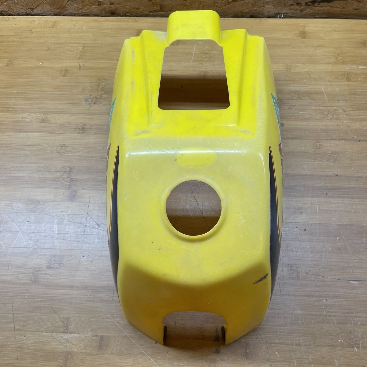 YAMAHA OEM 1983-1985 Tri-Moto YTM 200 200E Yellow Tank Cover 21V