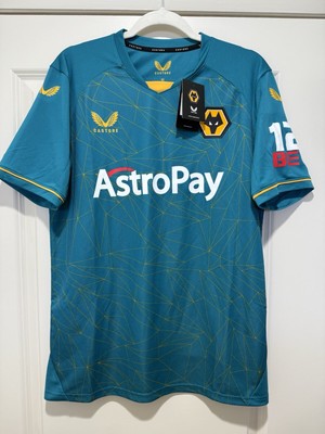 Wolves Men s MEDIUM Castore Away Jersey