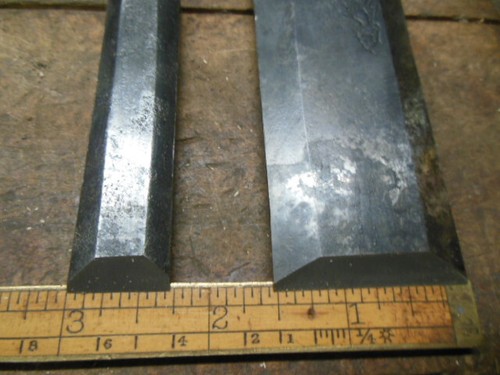 Vintage James SWAN 1 1/2" and 3/4" bevel edge socket chisel old carving tool - Picture 9 of 12
