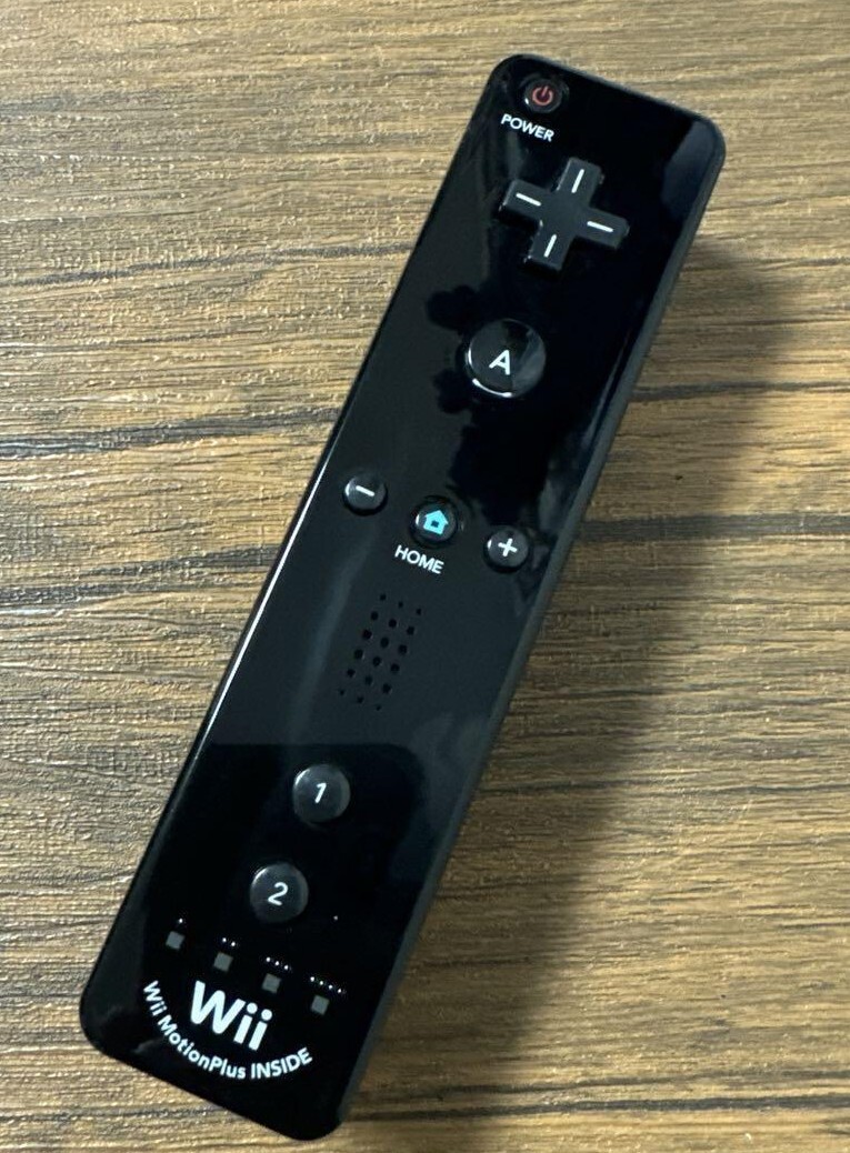 Nintendo Wii RVL-S-KJ 本体、リモコン Wii本体 (クロ) (「Wiiリモコン
