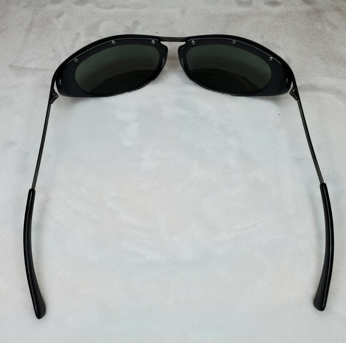 Vintage Men's Ray Ban Bausch & Lomb W1976 Black Wrap