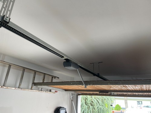 2 Garagenschwingtore (Normstahl), Holz, inkl. elektrischer Öffnung - Bild 5 von 7