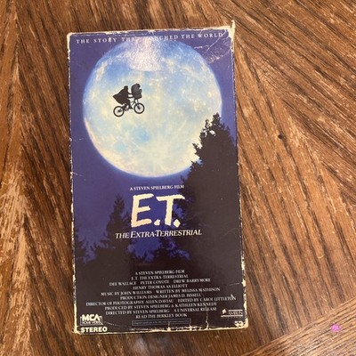 E.T. The Extra-Terrestrial 1988, Green And Black MCA VHS Vintage Rare