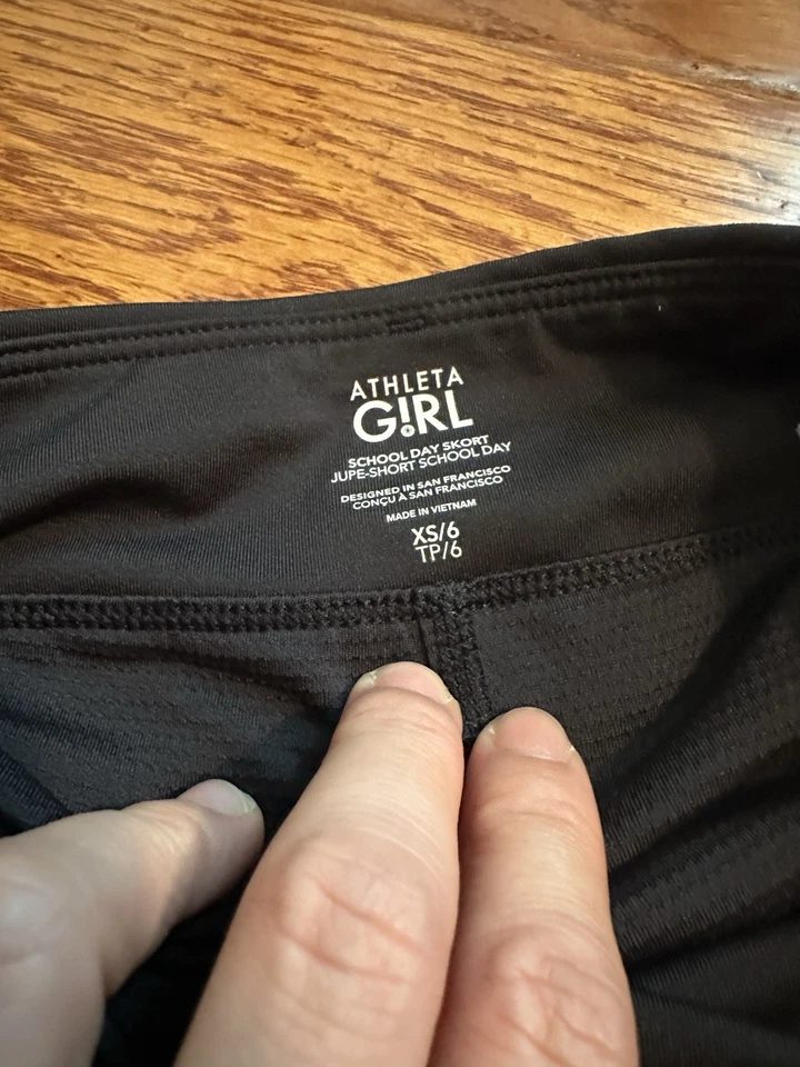 2 Pieces Athleta Girls Bundle Shorts And Tank Size6-8 - Image 4 of 4