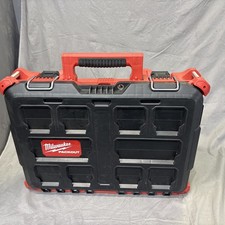 Milwaukee Packout Medium Tool Box Storage Chest 48-22-8424