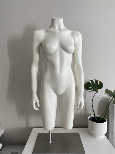 Schaufensterpuppe Torso Weiblich, Gr.S - Bild 4 von 8